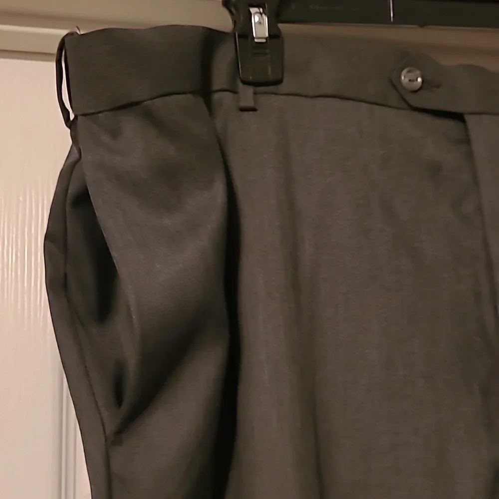 Savane Men's Dark Gray Dress Pants 48x32